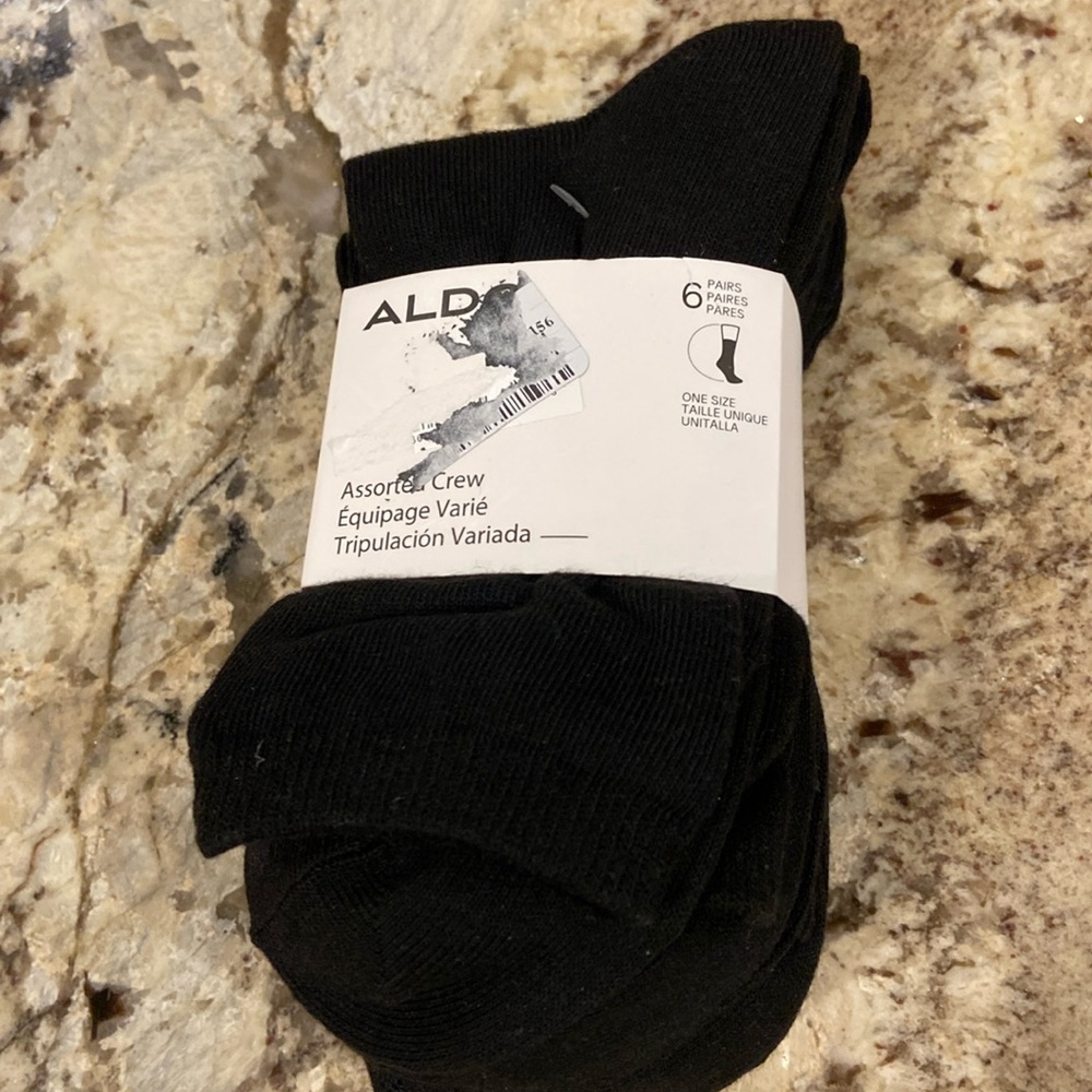 NWT ALDO 6 PAIRS CREW SOCKS